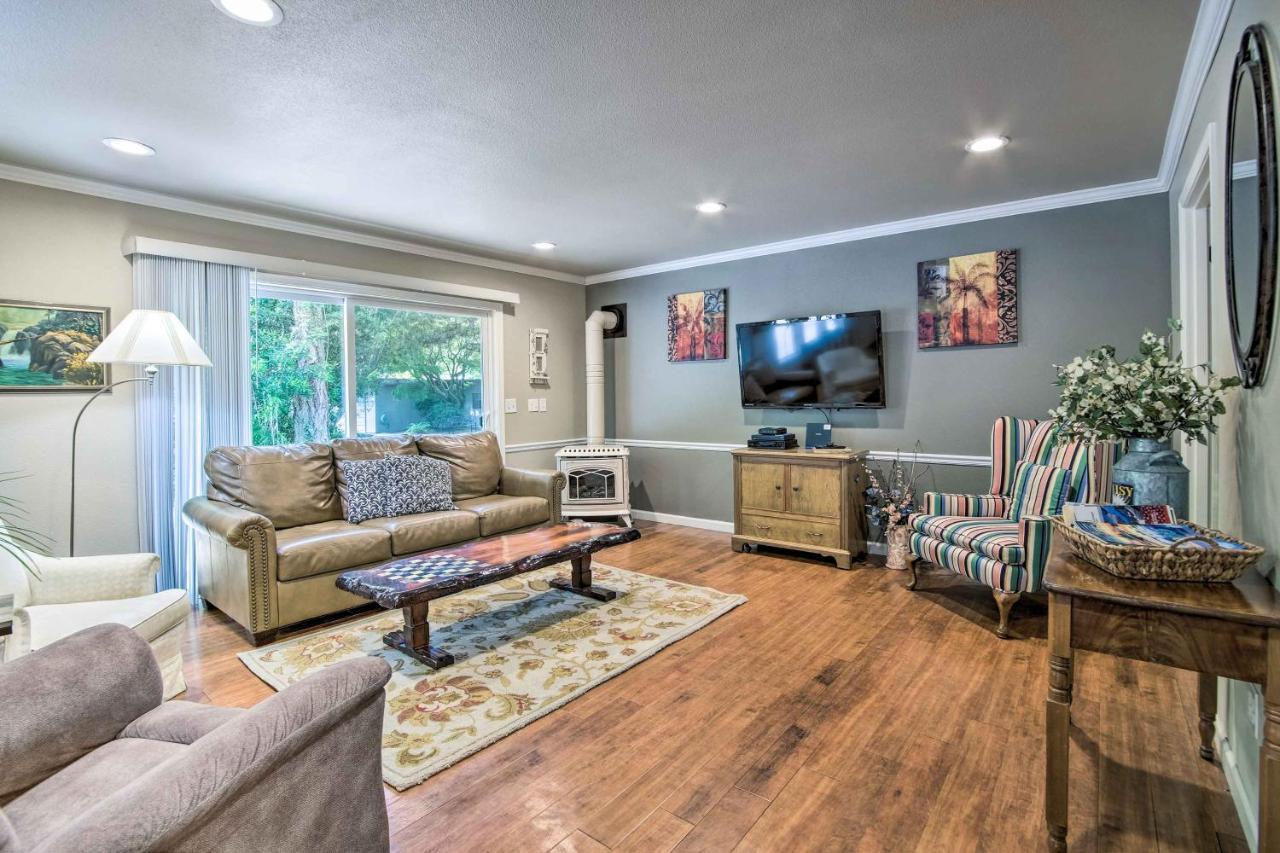 Coos Bay Retreat Less Than 2 Mi To Marina And Casino! Εξωτερικό φωτογραφία