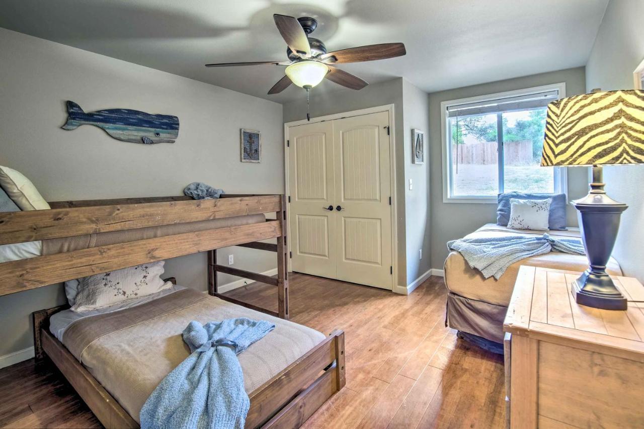 Coos Bay Retreat Less Than 2 Mi To Marina And Casino! Εξωτερικό φωτογραφία